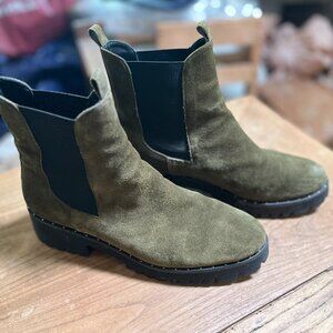 Green Suede Brook rain resistant Freda Salvador Boots 10.5